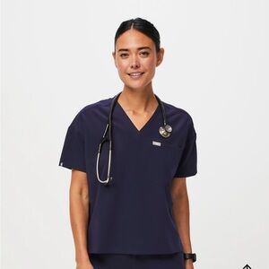 COPY - FIGS Relaxed Catarina Navy Scrub Top - XS